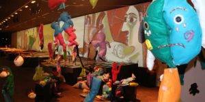 Exposición ‘Las mil formas de tejer la diversidad en clave de abstr-acción. Arte Contemporáneo y Educación Infantil’ Vista de la exposición ‘Las mil formas de tejer la diversidad en clave de abstr-acción. Arte Contemporáneo y Educación Infantil’