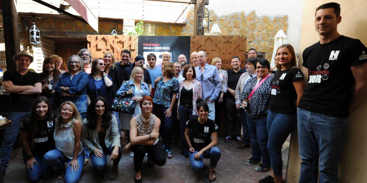 Heroínas Noir y la ilustración de los relatos de Hnegra, protagonizan el sábado de Granada Noir