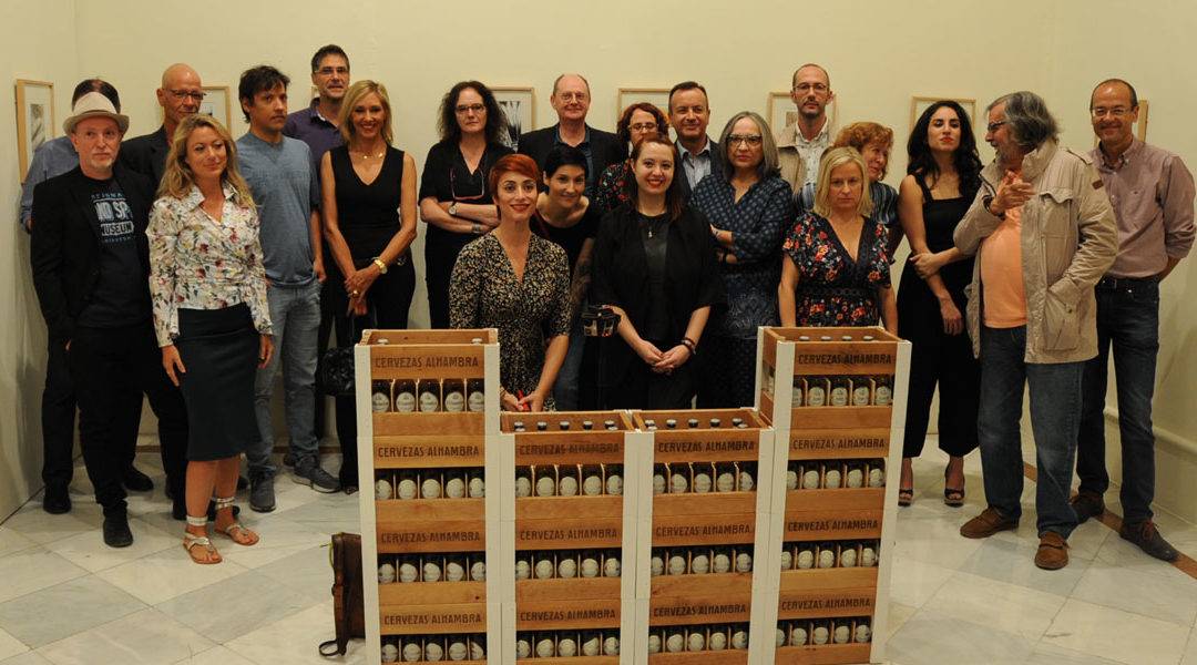 Participantes en Hnegra en CAJAGRANADA Fundación, en la inauguración de Granada Noir y de la exposición de ilustraciones