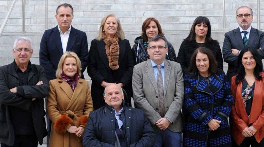 Miembros del Patronato de CajaGranada Fundación y Director-Gerente