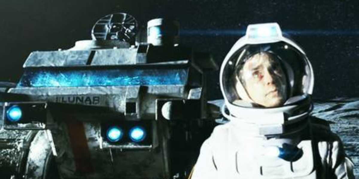 ’Moon’ una fascinante y sencilla marcianada, en AulaCine CajaGranada