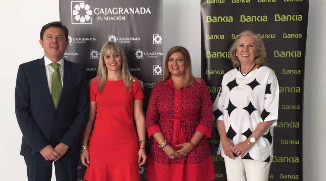 El director corporativo de la Territorial de Bankia en Andalucía, Joaquín Holgado; la consejera delegada de Fermasa, Manuela Bertos; la alcaldesa de Armilla y la presidenta de Fermasa, Dolores Cañavate; y la presidenta de CajaGranada Fundación, María Elena Martín-Vivaldi