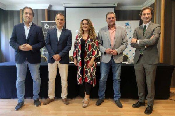 CajaGranada Fundación y CaixaBank proclaman las tres obras ganadoras de la XXXVIII edición de los ‘Premios Literarios Jaén 2022’ 