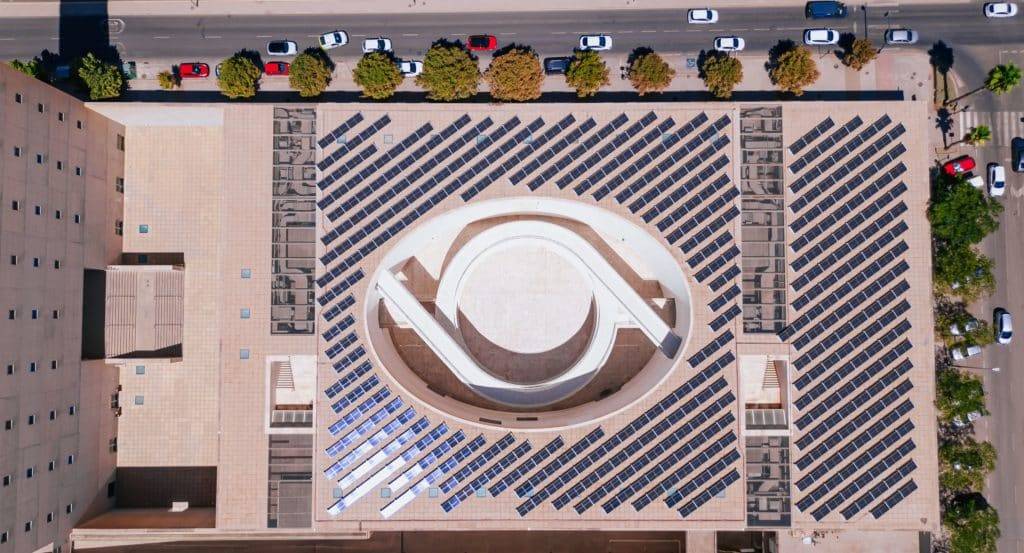 Vista de la Planta Solar del Centro Cultural CajaGranada