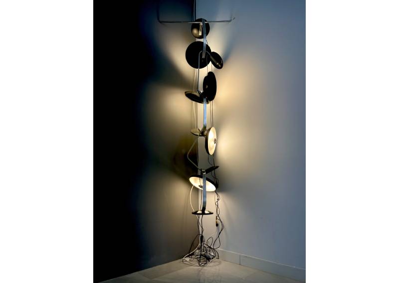 Instalación 'Racimos de luces', de Isidro López-Aparicio.