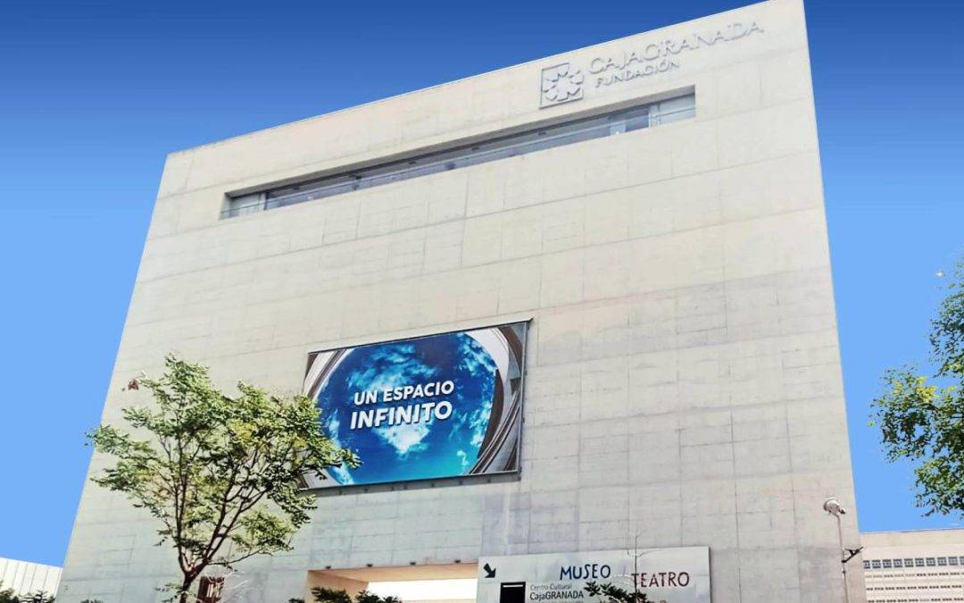 Acceso al Museo Memoria de Andalucía y al Centro Cultural CajaGranada